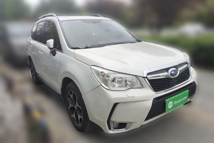 Used Subaru Forester 2013 2.5i Automatic Luxury Edition Front Right 45 Deg