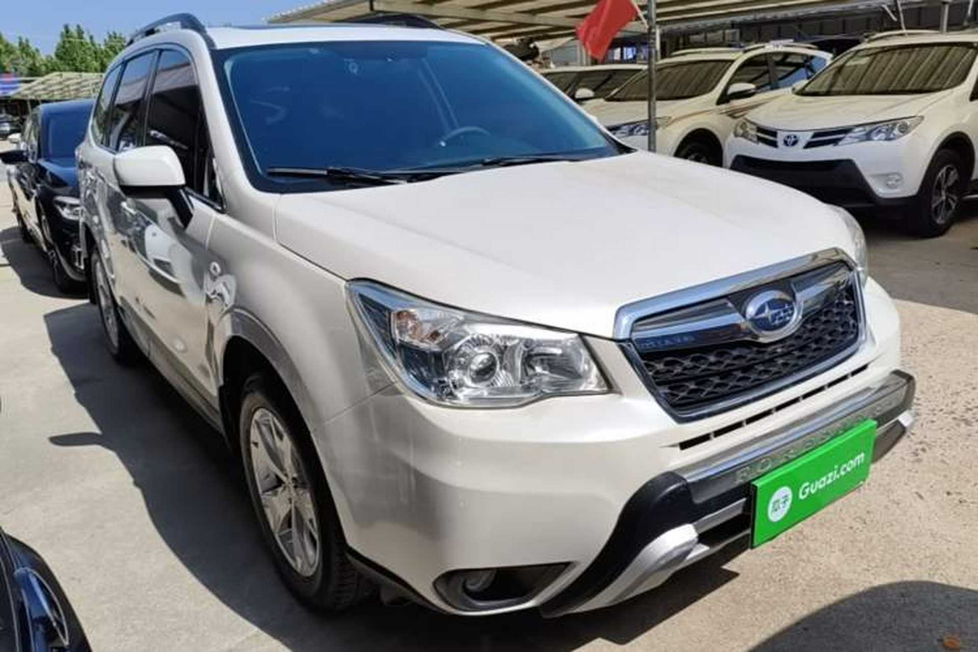 Used Subaru Forester 2013 2.0i Automatic Luxury Edition Front Right 45 Deg