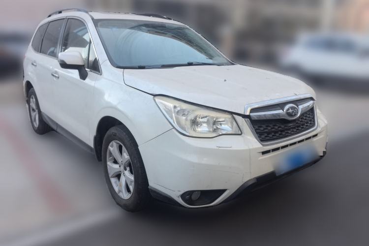 Used Subaru Forester 2013 2.5i Automatic Luxury Edition Front Right 45 Deg