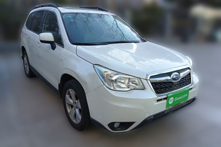 Used Subaru Forester 2013 2.0i Automatic Luxury Edition Front Right 45 Deg