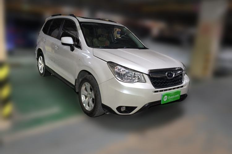 Used Subaru Forester 2013 2.0i Automatic Luxury Navigation Edition Front Right 45 Deg