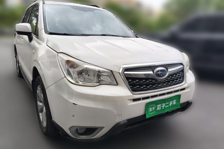 Used Subaru Forester 2013 2.0i Automatic Luxury Edition Front Right 45 Deg