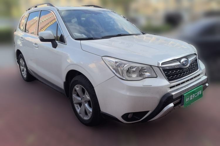 Used Subaru Forester 2013 2.5i Automatic Luxury Edition Front Right 45 Deg