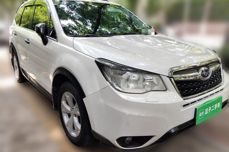 Used Subaru Forester 2013 2.5i Automatic Luxury Edition Front Right 45 Deg