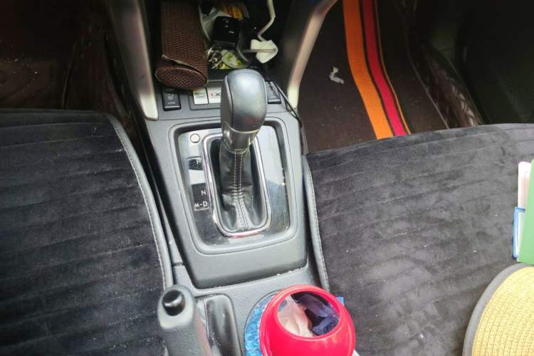 Used Subaru Forester 2013 2.5i Automatic Prestige Edition Gear Lever