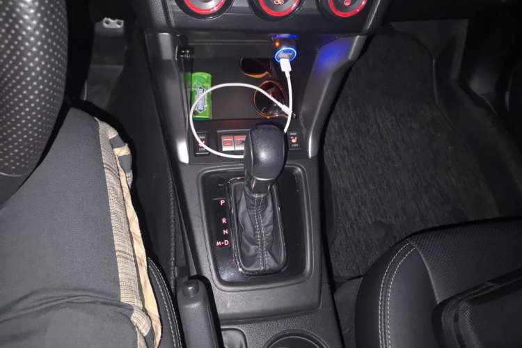 Used Subaru Forester 2013 2.5i Automatic Prestige Edition Gear Lever