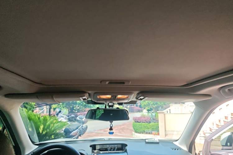 Used Subaru Forester 2013 2.5i Automatic Prestige Navigation Edition Headliner