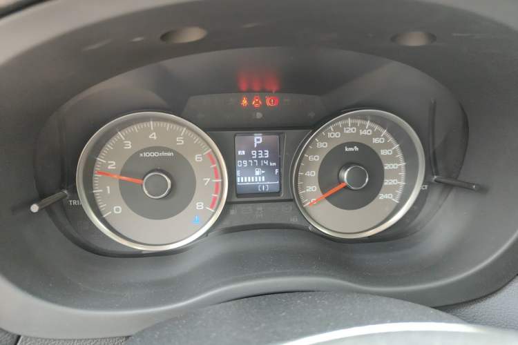Used Subaru Forester 2013 2.5i Automatic Luxury Edition Instrument Cluster