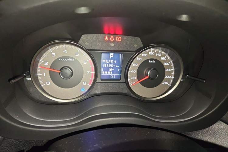 Used Subaru Forester 2013 2.5i Automatic Luxury Edition Instrument Cluster