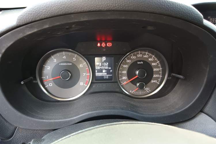 Used Subaru Forester 2013 2.0i Automatic Luxury Edition Instrument Cluster