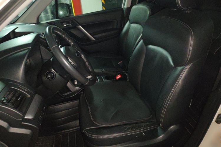 Used Subaru Forester 2013 2.5i Automatic Luxury Edition Left Front Seat