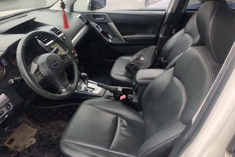 Used Subaru Forester 2013 2.0i Automatic Luxury Edition Left Front Seat
