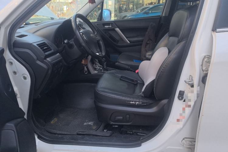 Used Subaru Forester 2013 2.5i Automatic Luxury Edition Left Front Seat