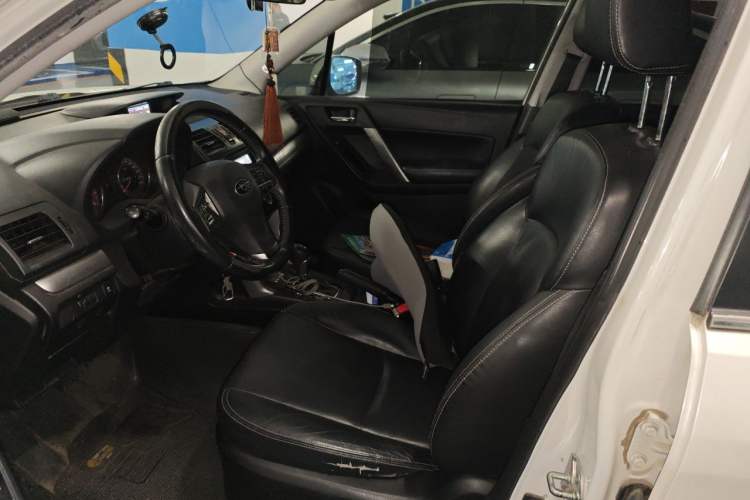 Used Subaru Forester 2013 2.5i Automatic Luxury Edition Left Front Seat