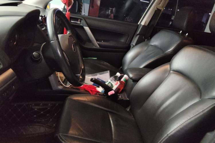 Used Subaru Forester 2013 2.0i Automatic Luxury Edition Left Front Seat