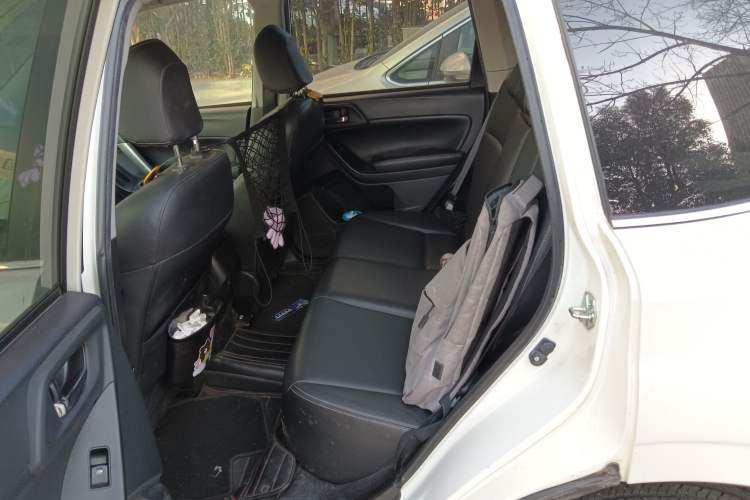 Used Subaru Forester 2013 2.0i Automatic Luxury Edition Left Rear Seat