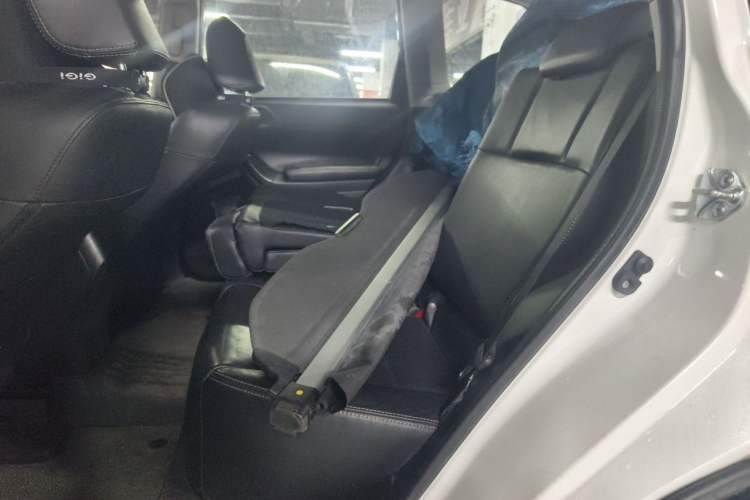 Used Subaru Forester 2013 2.5i Automatic Luxury Navigation Edition Left Rear Seat