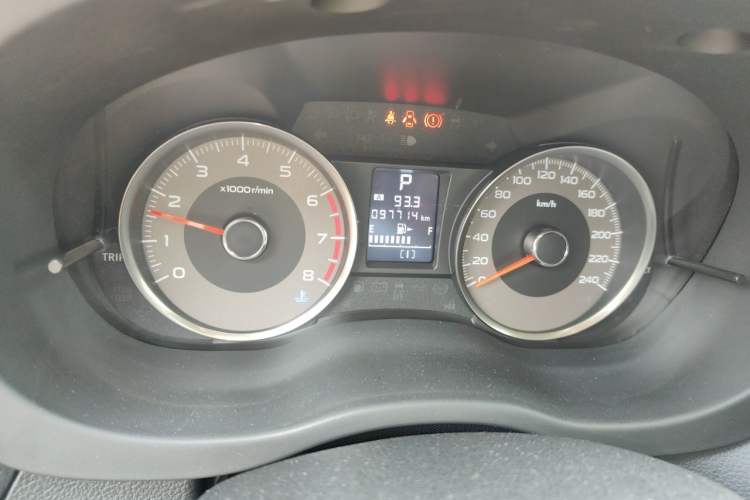 Used Subaru Forester 2013 2.5i Automatic Luxury Edition Odometer Close Up