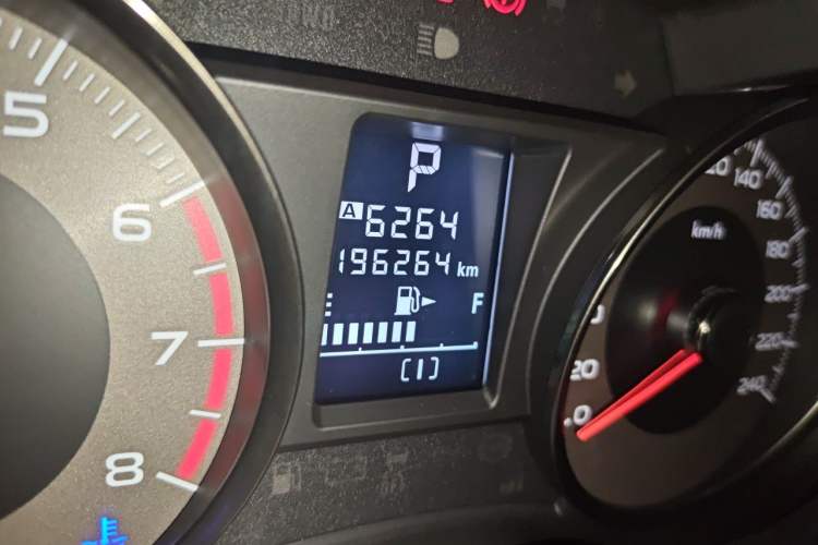 Used Subaru Forester 2013 2.5i Automatic Luxury Edition Odometer Close Up