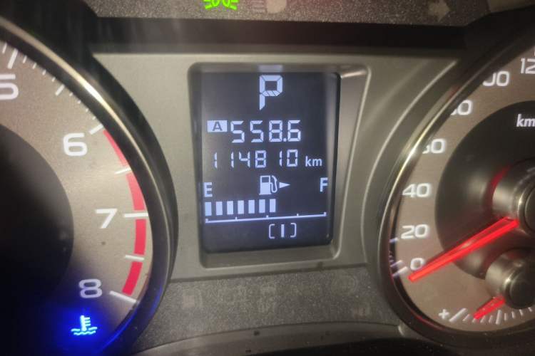 Used Subaru Forester 2013 2.5i Automatic Elite Navigation Edition Odometer Close Up