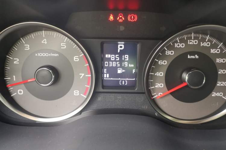 Used Subaru Forester 2013 2.5i Automatic Elite Edition Odometer Close Up
