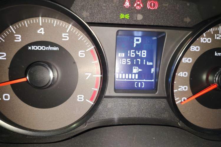 Used Subaru Forester 2013 2.5i Automatic Luxury Edition Odometer Close Up