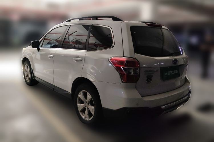 Used Subaru Forester 2013 2.0i Automatic Luxury Edition Rear Left 45 Deg