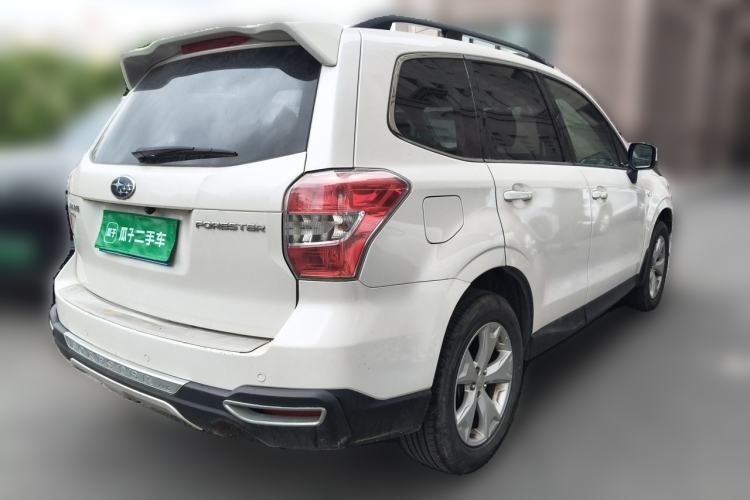 Used Subaru Forester 2013 2.0i Automatic Luxury Edition Rear Right 45 Deg