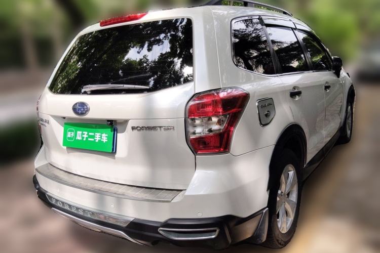 Used Subaru Forester 2013 2.5i Automatic Luxury Edition Rear Right 45 Deg