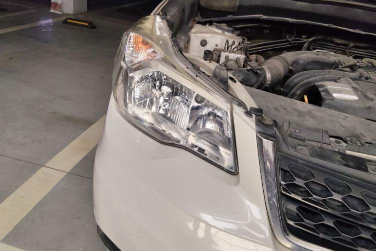Used Subaru Forester 2013 2.0i Automatic Luxury Edition Right Front Headlight