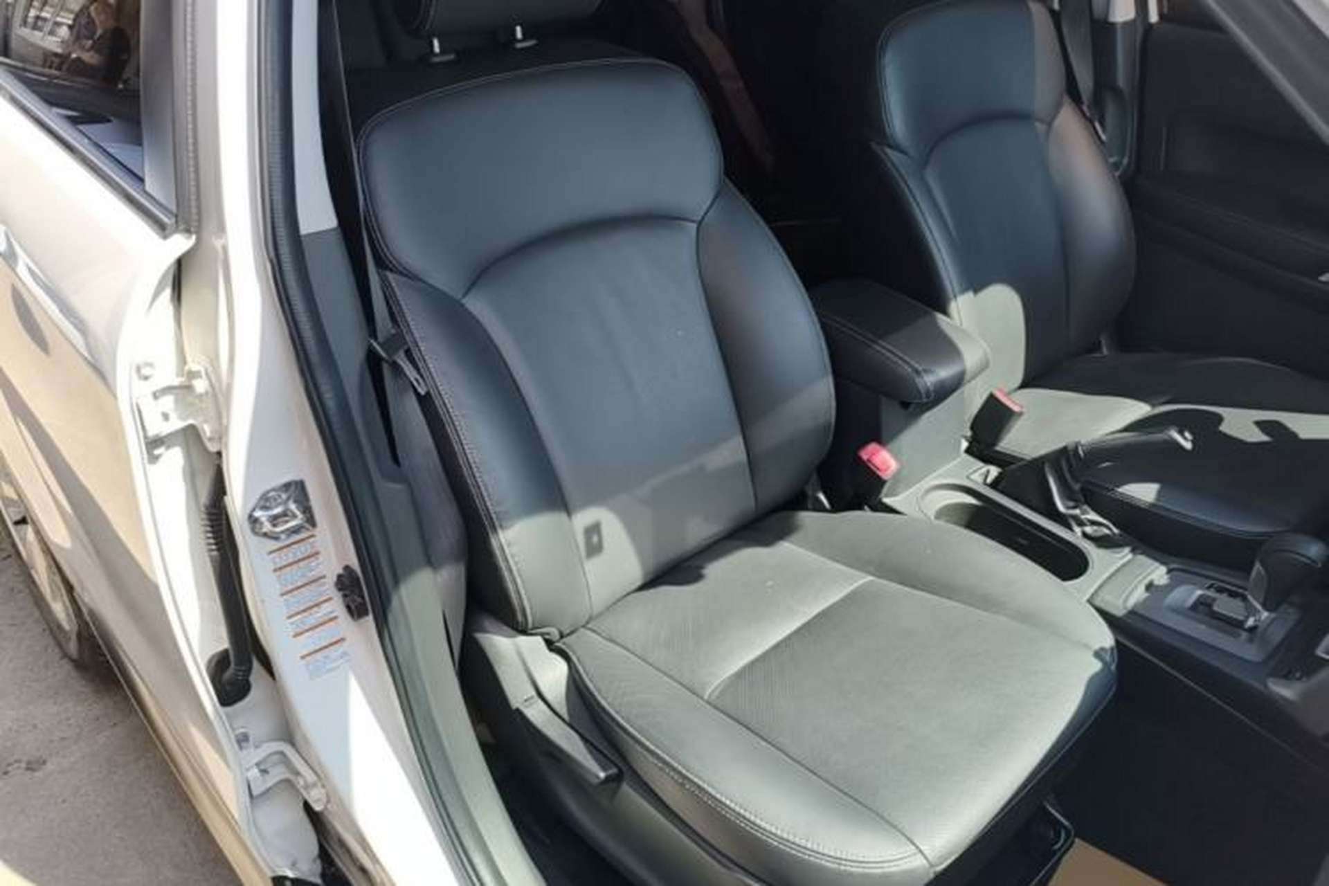 Used Subaru Forester 2013 2.0i Automatic Luxury Edition Right Front Seat