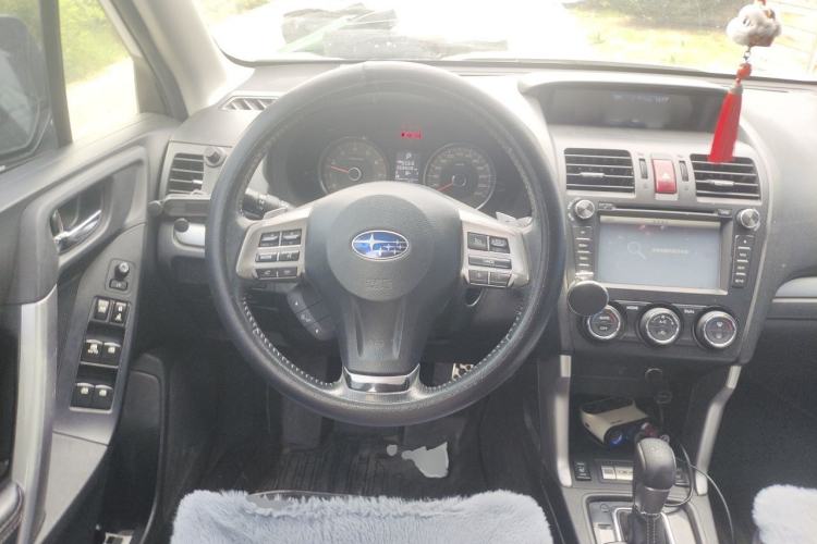 Used Subaru Forester 2013 2.5i Automatic Luxury Edition Steering Wheel