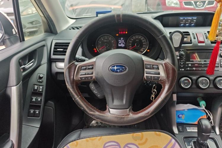 Used Subaru Forester 2013 2.5i Automatic Luxury Edition Steering Wheel