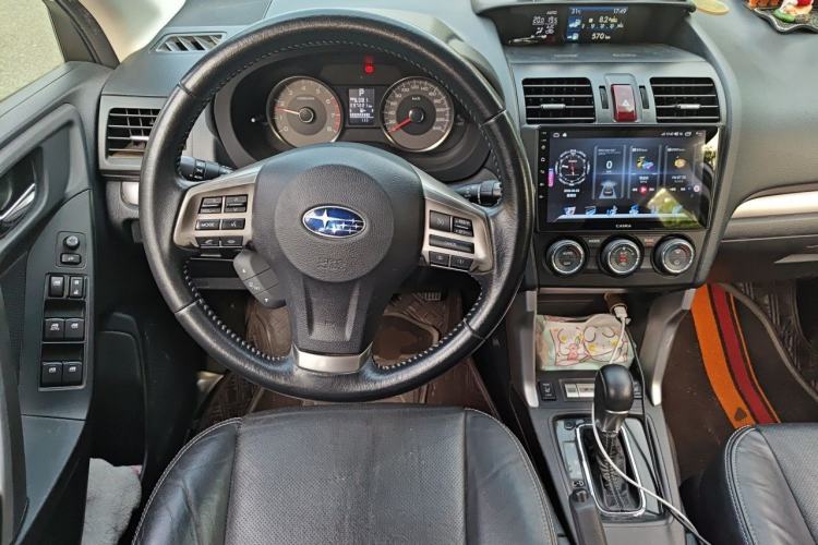Used Subaru Forester 2013 2.5i Automatic Luxury Edition Steering Wheel
