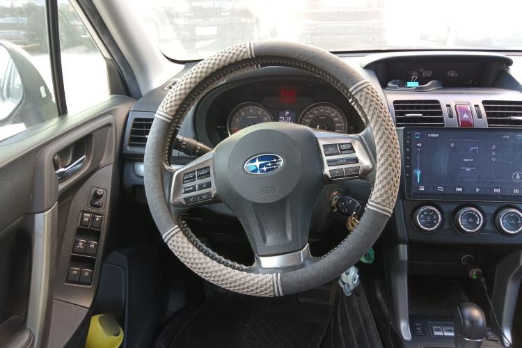 Used Subaru Forester 2013 2.0i Automatic Luxury Edition Steering Wheel