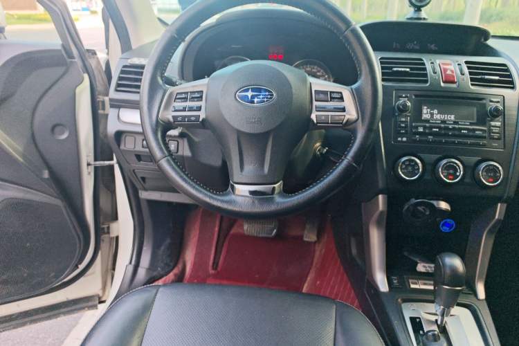 Used Subaru Forester 2013 2.5i Automatic Elite Edition Steering Wheel