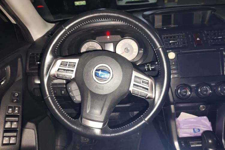 Used Subaru Forester 2013 2.5i Automatic Luxury Edition Steering Wheel