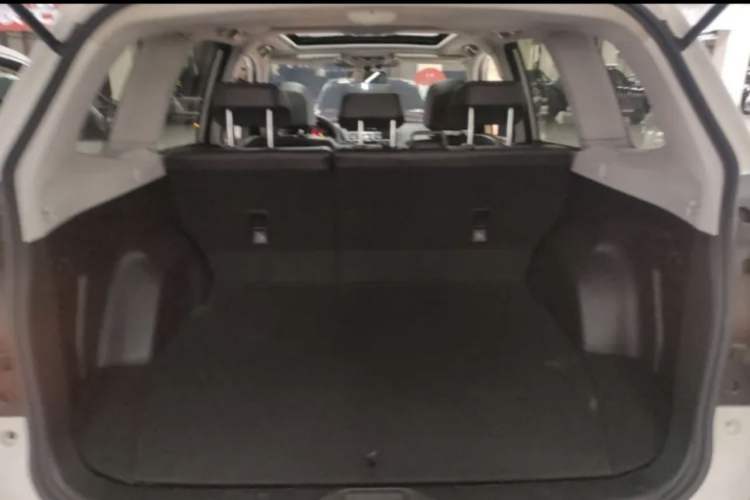 Used Subaru Forester 2013 2.5i Automatic Prestige Edition Trunk