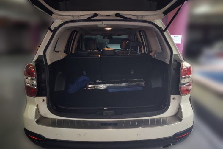 Used Subaru Forester 2013 2.5i Automatic Luxury Edition Trunk