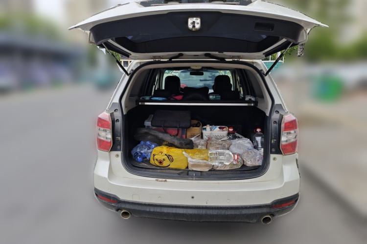 Used Subaru Forester 2013 2.0i Automatic Luxury Edition Trunk