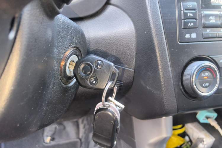 Used Subaru Forester 2013 2.5i Automatic Luxury Edition Vehicle Key