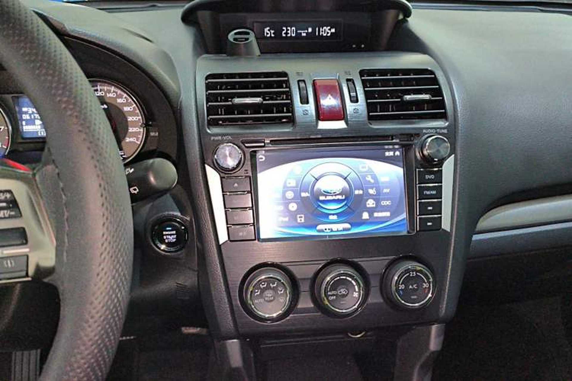Used Subaru Forester 2014 2.5i Automatic Elite Edition Audio And AC Panel