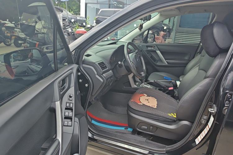 Used Subaru Forester 2014 2.0i Automatic Luxury Edition Driver Seat