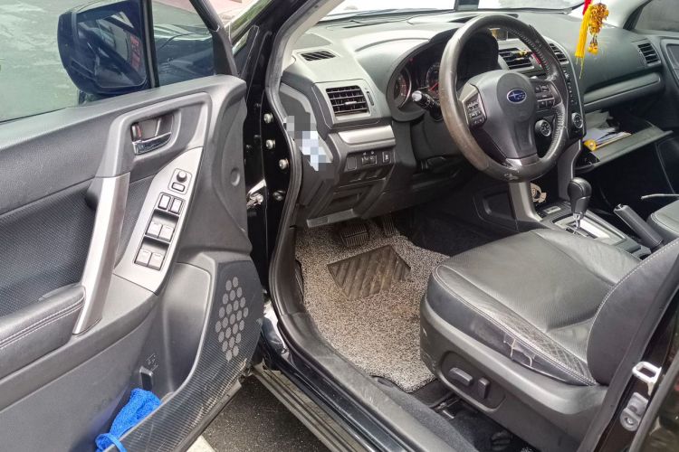 Used Subaru Forester 2014 2.0i Automatic Luxury Edition Driver Seat