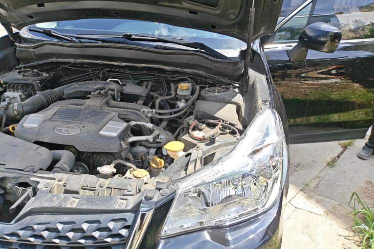 Used Subaru Forester 2014 2.5i Automatic Elite Edition Engine Bay Left