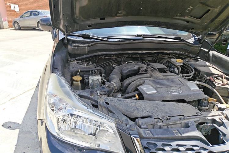 Used Subaru Forester 2014 2.5i Automatic Elite Edition Engine Bay Right