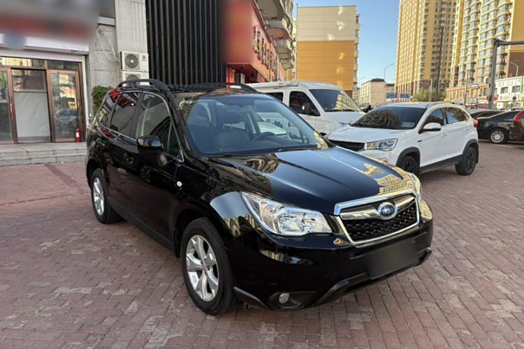 Used Subaru Forester 2014 2.0i Automatic Luxury Edition Exterior 2