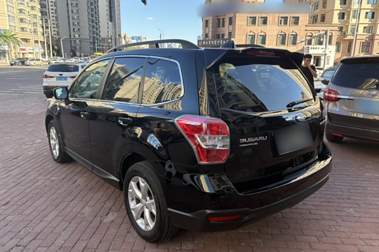 Used Subaru Forester 2014 2.0i Automatic Luxury Edition Exterior 3