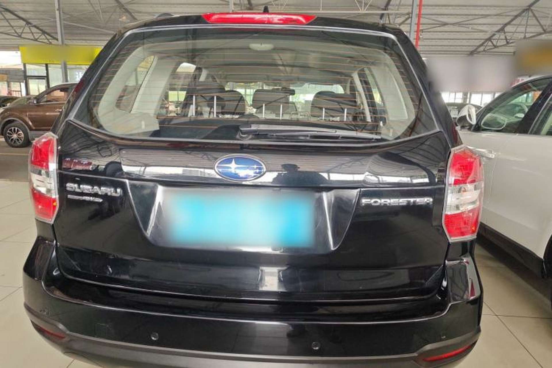Used Subaru Forester 2014 2.0i Automatic Comfort Edition Exterior 4