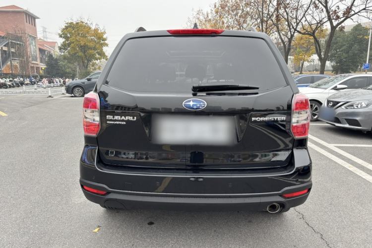 Used Subaru Forester 2014 2.0i Automatic Luxury Edition Exterior 4